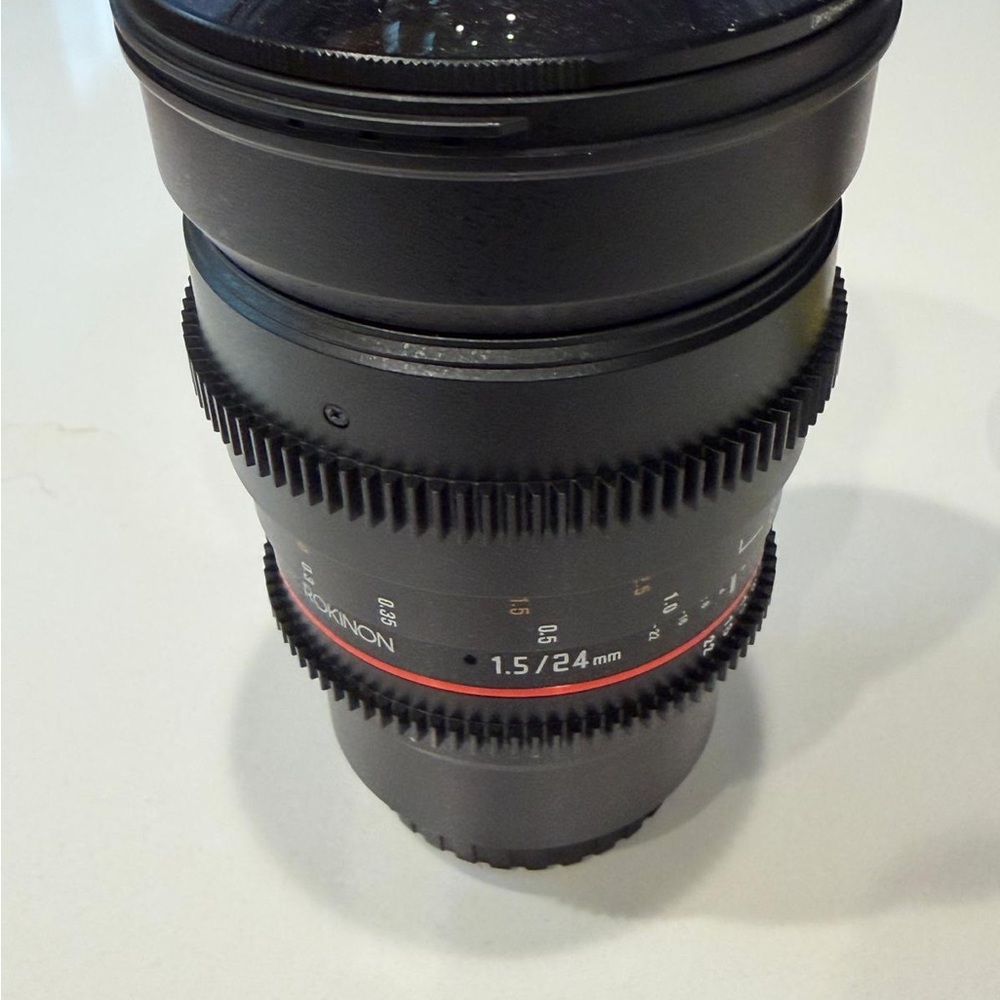24mm T1.5 Cine Lens with Red Accent